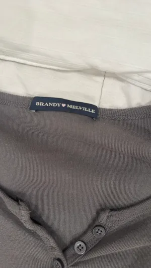 Brandy Melville Short Sleeve Top thumbnail 2