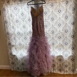 Mac Duggal Lavender Blingy‎ Ruffle Hem Prom Dress Size 6 thumbnail 3