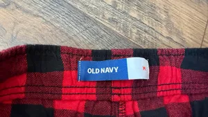 Old Navy Buffalo Red/Black Plaid Pajama Jogger Pants Women Size Medium Holiday thumbnail 5