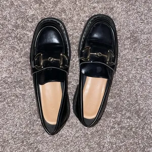 h&m platform loafers! thumbnail 1