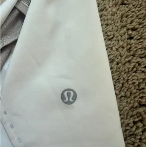 Lululemon Fast and Free Shorts  thumbnail 4