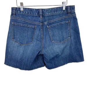 Ann Taylor Loft Womens‎ Size 6 Original Medium Wash Raw Hem Denim Jean Shorts thumbnail 2