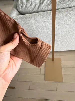 Ribbed‎ Square-Neck Brown Long-Sleeve Crop Top thumbnail 4