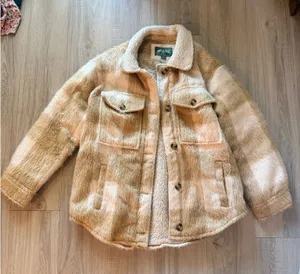 American Eagle winter coat thumbnail 1