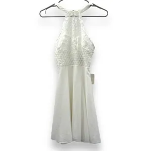 Lulus Dress Made in the Crocheted White Skater Halter‎ Neck Mini Dress Sz XS NEW thumbnail 3