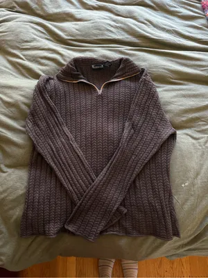 Women's Brown Cable Zip Sweater thumbnail 2