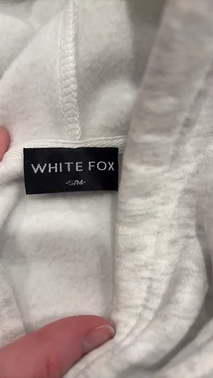 White Fox Boutique thumbnail 4