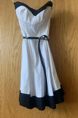 White Size XS thumbnail 1