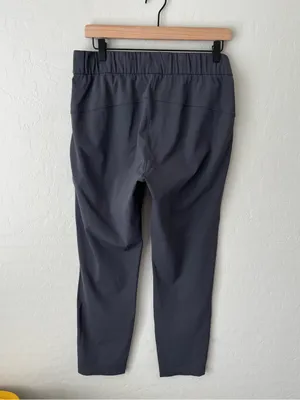 Lululemon On the Fly Athletic Athleisure Pants Joggers Dark Shadow Grey Size 8 thumbnail 4