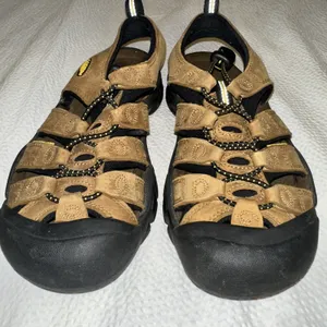 Keen Newport Brown Leather Waterproof Sandals Hiking Womens Size 6 thumbnail 2