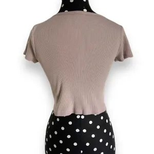 Brandy Melville John Galt Womens Top‎ Taupe Ribbed Button Up Zelly Y2K Cropped thumbnail 5