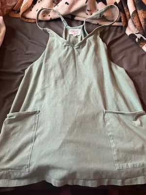 Mint green boutique dress Size M thumbnail 1