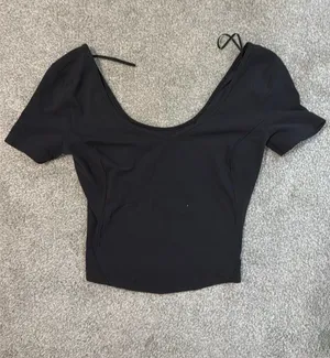 Lululemon Nulu Short Sleeve thumbnail 1
