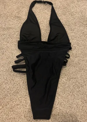 Swimsuit thumbnail 2