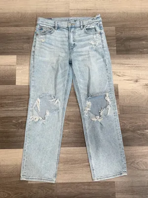 American Eagle Super High-Rise Ankle Straight Distressed Light Wash Jeans Size 8 thumbnail 1