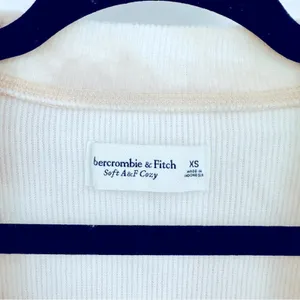 Abercrombie & Fitch | Soft A & F Cozy Open Front Cardigan Size Extra Small thumbnail 5