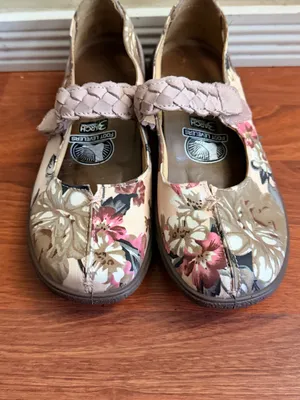 Floral Braided-Strap Mary Jane Flats - Beige Pink thumbnail 2