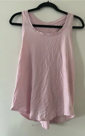 Lululemon Pink Racerback Workout Tank Top Small Pilates Balletcore Loungewear thumbnail 1