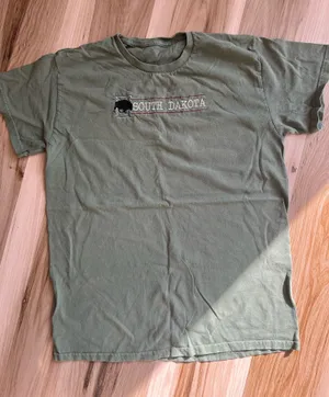 South Dakota embroidered T-shirt thumbnail 1