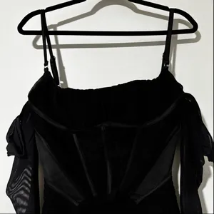 House of CB Freyja Satin Ruched Long Sleeve Body-Con Dress Size thumbnail 4