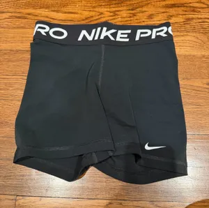 Nike Pro Shorts Spandex Dri-Fit thumbnail 1