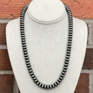 20.5 inch Navajo Style Pearl Saucer Necklace thumbnail 1