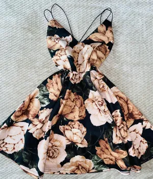 Q fashion Floral Dress thumbnail 3