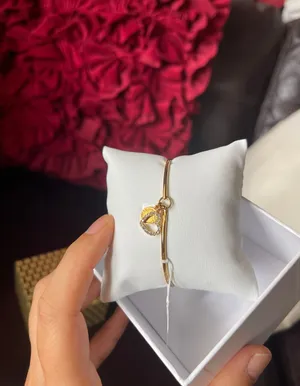 Michael Kors 2 Charms Logo & Heart Yellow Gold Hook & Eye Crystals Bangles NIX thumbnail 7