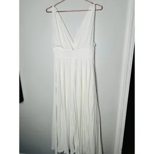 TOME White Accordion Pleated Sleeveless Flowy Bridal Maxi Dress Size 6 thumbnail 9