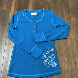 Divas Snow Gear Waffle Knit Henley Top Blue Snowflake Graphic Size M Thermal thumbnail 1