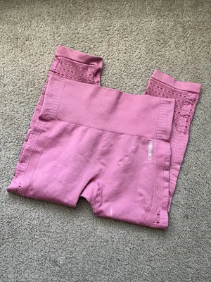 Gymshark Energy Seamless Cropped Leggings thumbnail 1
