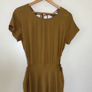 A New Day Brown Midi Dress Lightweight Cutout asymmetrical Hem‎ Tie Back Size M thumbnail 2