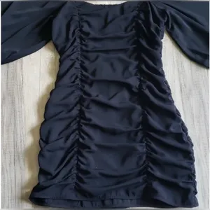 Abercrombie Black Ruched Dress NWT thumbnail 4