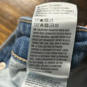 American‎ Eagle Mom Jeans Size 8 Short thumbnail 7