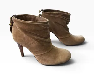 Tory Burch 8.5 Suede Ankle Boots Tan Slouchy Stiletto Gold Buckle Booties thumbnail 1