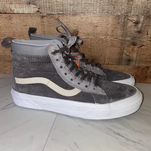 Vans Grey SK8-Hi Rabbit Frost Skate Shoes New with tags Mismatched thumbnail 3