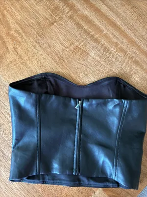 Aritzia TEN by Babaton Cindy Bustier Top Black Vegan Leather Strapless Cropped thumbnail 3