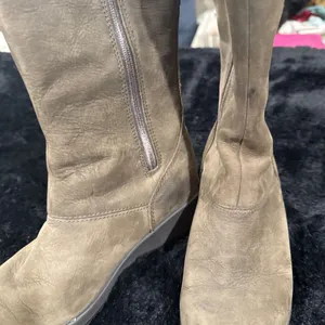 Eddie Bauer Women's Wedge Boots In Dark Olive Green SZ 8.5 thumbnail 5