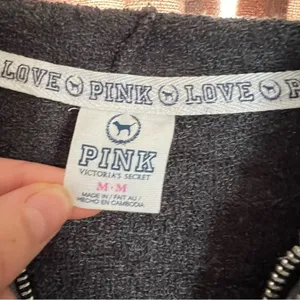 Y2K Pink Victoria’s Secret Grey Zip Up Love Pink Hopded Sweatshirt Size Medium thumbnail 5