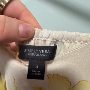 Simply Vera Wang Floral‎ Maxi Dress Yellow Cream Sleeveless Smocked Back S thumbnail 3