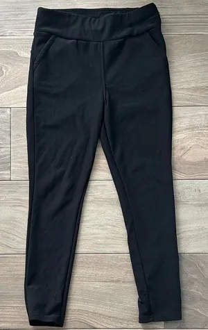 Shosho Black Capri Leggings thumbnail 1