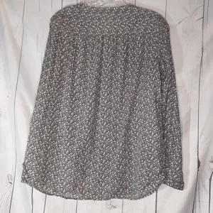 Loft Outlet Ditsy Floral Cottagecore Business Casual Boho Button-Up Blouse thumbnail 8