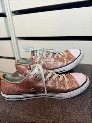 Converse Chuck Taylor All Star Low Top Pink Glitter Sneakers Jr Size 6 Women 8 thumbnail 4