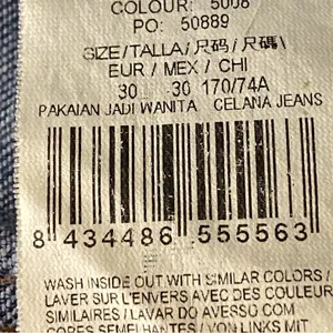 DESIGUAL EXOTIC Celana jeans- Pakaian Jadi Wanita- floral appliqué Size 30 EUC thumbnail 17