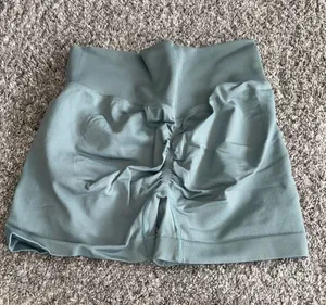 Amazon gym short thumbnail 3