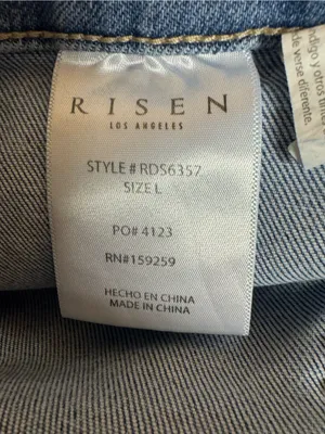 RISEN Light Wash Asymmetrical Wrap Denim Skort Size Large EUC thumbnail 5