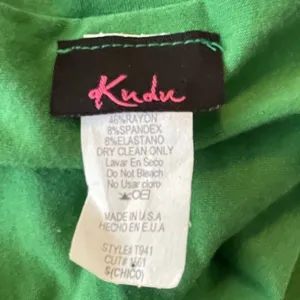 Kudu Off Shoulder Top Sequins Green thumbnail 2