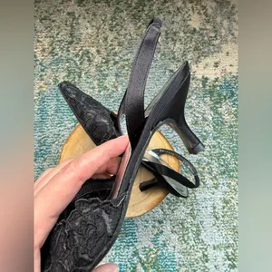 Vintage Y2K NOS Stuart Weitzman black lace slingback kitten heels, size 6.5M thumbnail 10