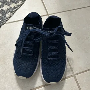 NOBULL Navy Athletic Shoes thumbnail 3