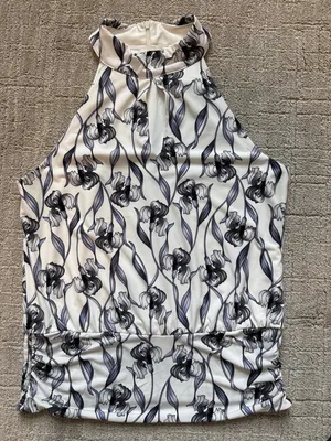 White House Black Market blue floral top sz S thumbnail 3